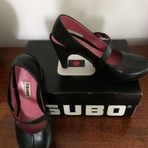 Adorable Tsubo sassy pumps